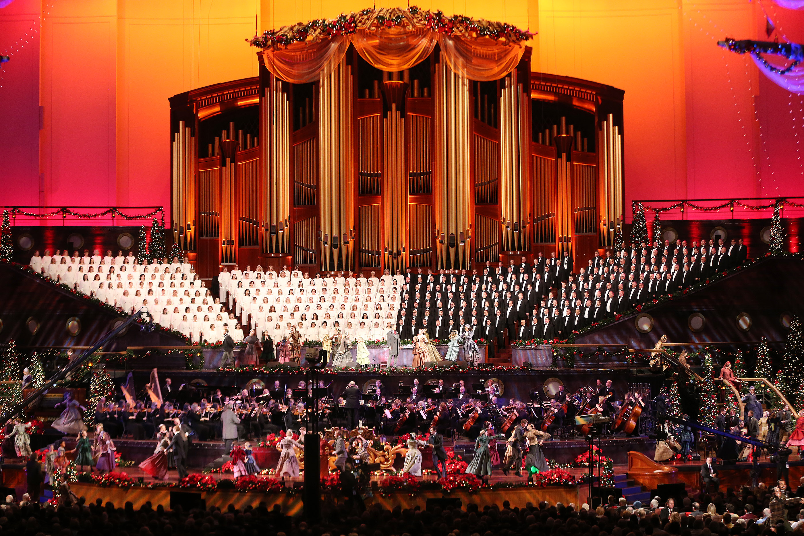 Sutton Foster, Hugh Bonneville Highlight Mormon Tabernacle Choir’s