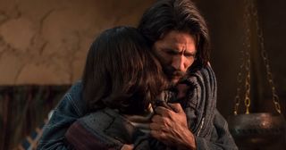 Alma, o Filho, abraçando seu filho, Coriânton