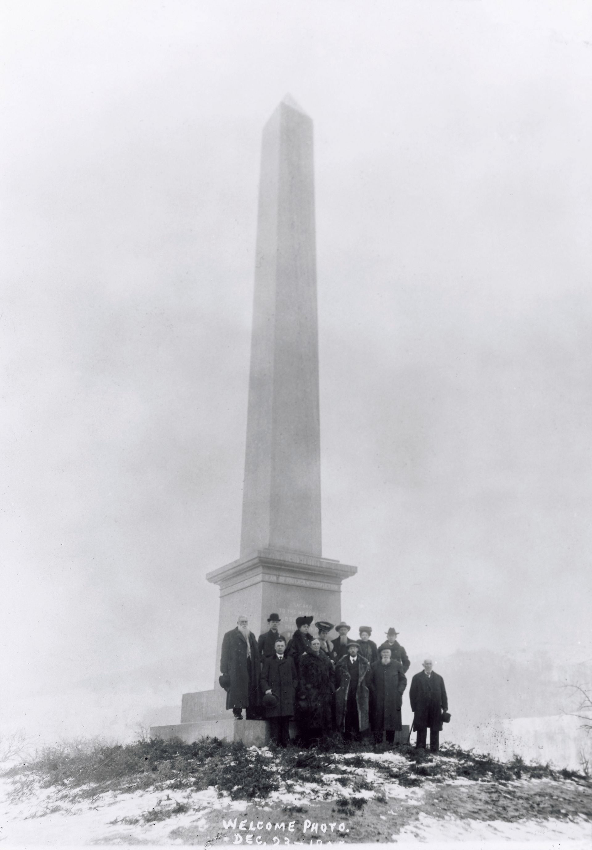 A photograph of George Albert Smith and other Church leaders at a monument for Joseph Smith’s birthplace in Sharon, Vermont, dated December 23, 1905. Teachings of Presidents of the Church: George Albert Smith (2011), 32