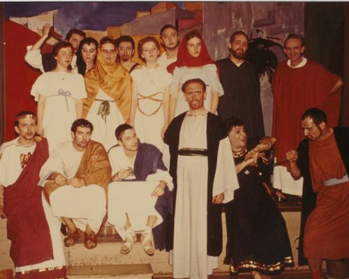 Fotografia do elenco da peça Paulo em Éfeso