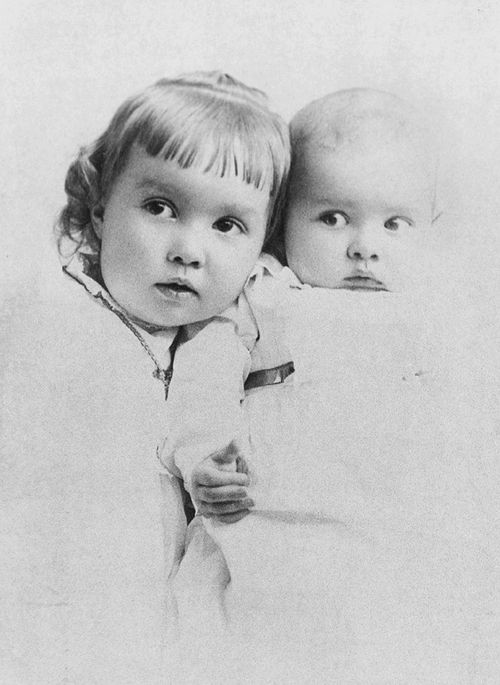 Kimball as baby with sister Ruth