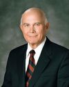 Élder Dallin H. Oaks