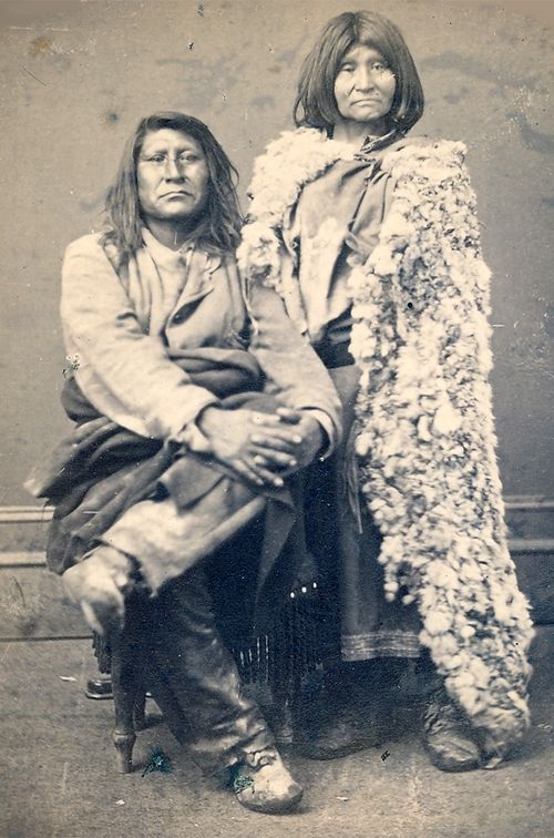 Sagwitch e a esposa Beawoachee