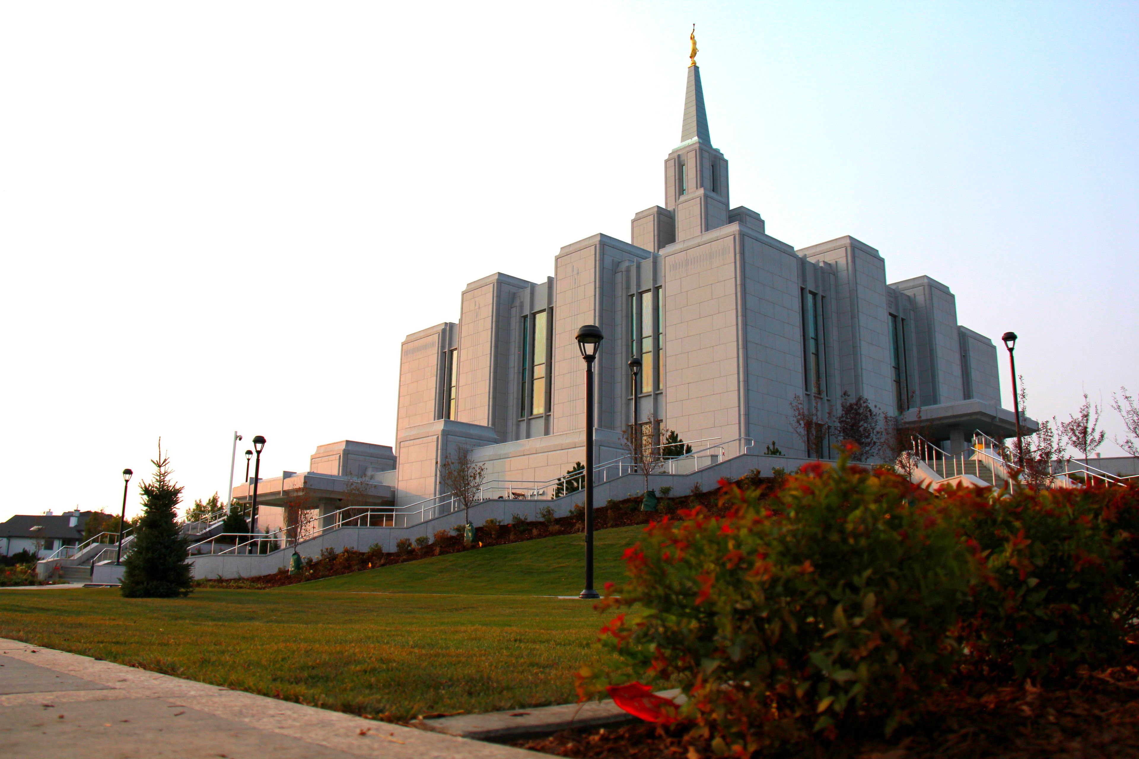 A view of the Calgary Alberta Temple in the evening from the temple grounds.