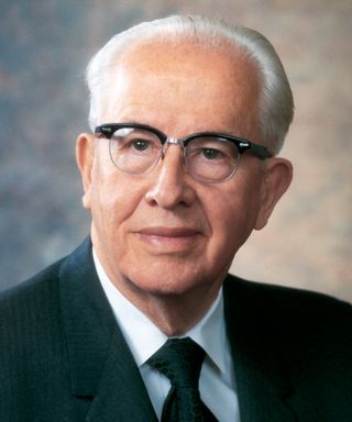 Ezra Taft Benson :