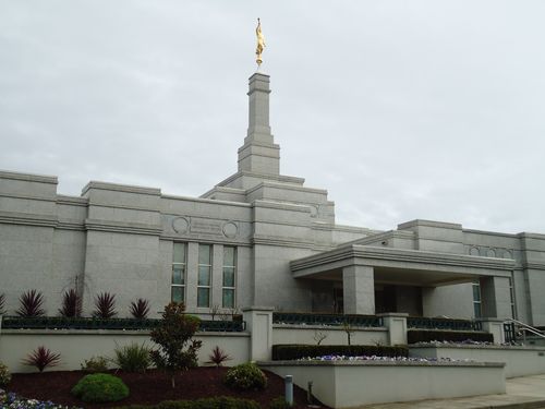 A close-up view of the front entrance to the Melbourne Australia Temple.