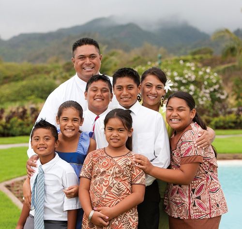 family in Hawaii