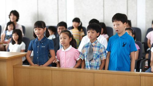 children singing in sacrament meeting