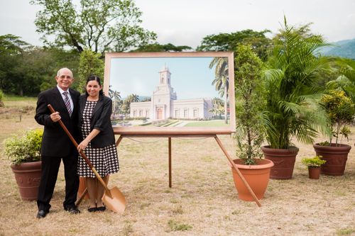 couple at temple groundbreaking