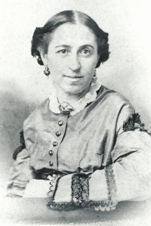 photograph portrait of Julia Murdock Smith