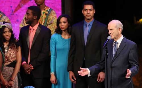 President Nelson speaking in Conference Center