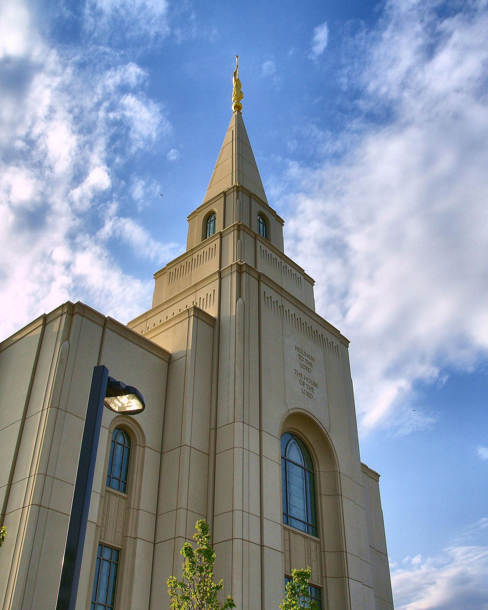 The Kansas City Missouri Temple spire, including the exterior of the temple.