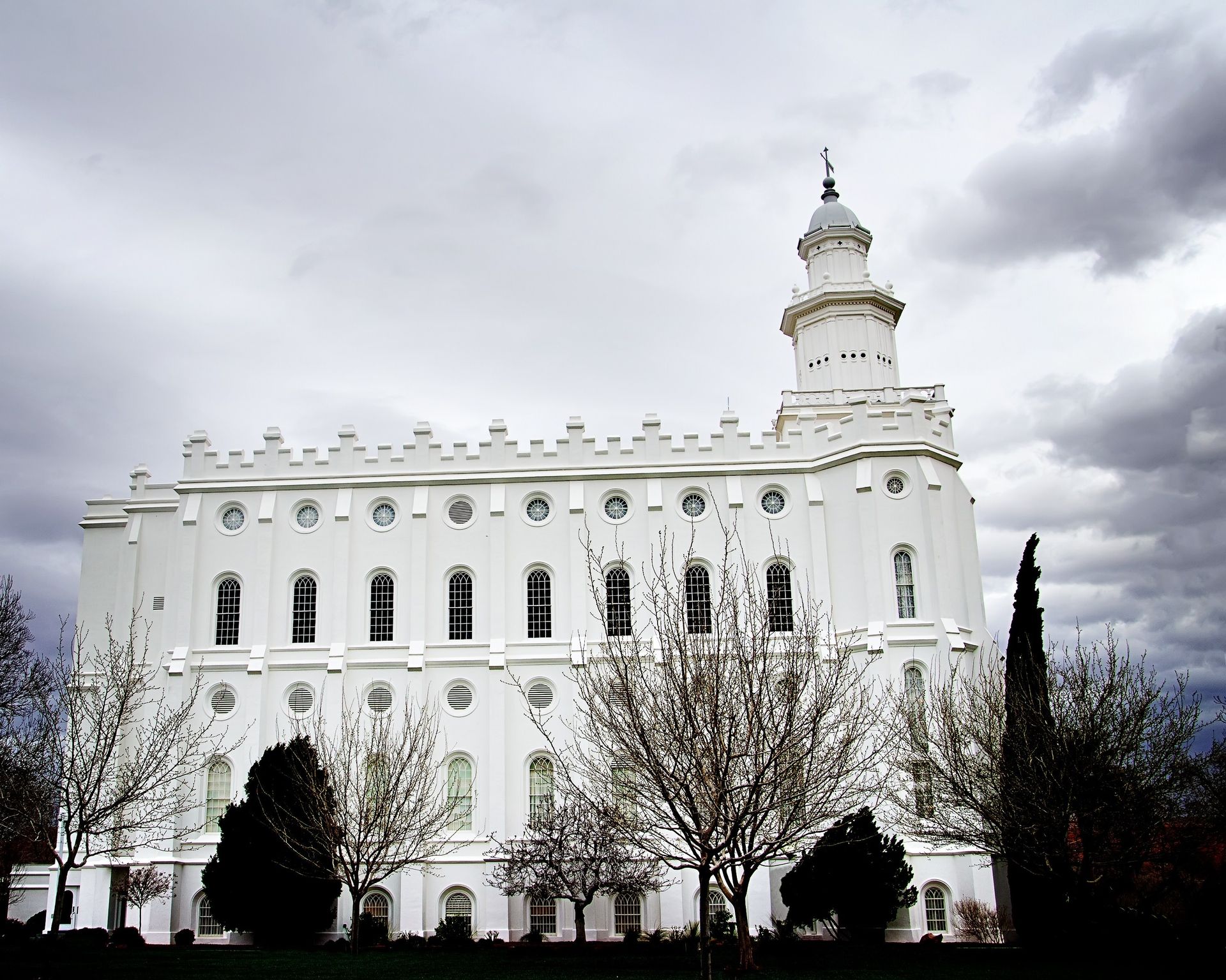 A south view of the St. George Utah Temple in the daytime, including scenery.