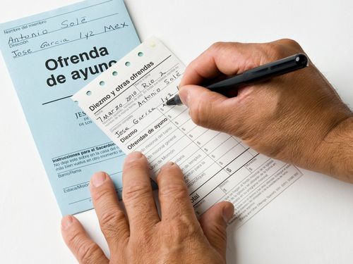 envelope e formulário de oferta de jejum