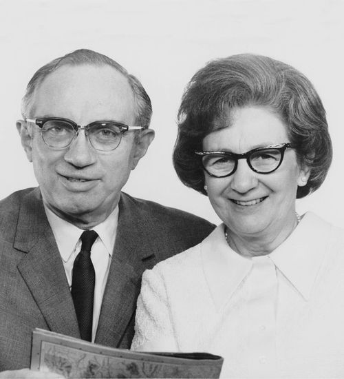 Elder and Sister Hinckley