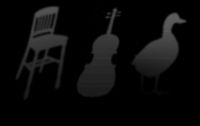 sombras de uma cadeira, um violoncelo e um pato