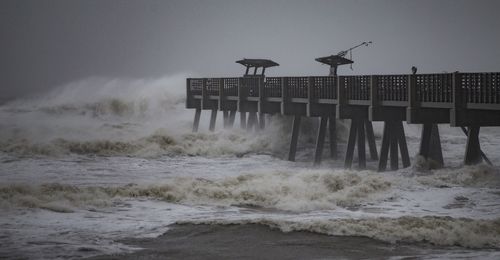 hurricane winds