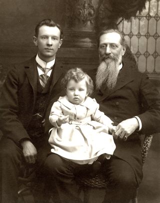 portraits de Joseph Fielding Smith, Hyrum Mack Smith et Joseph F. Smith