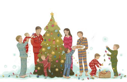 一家人装饰着圣诞树