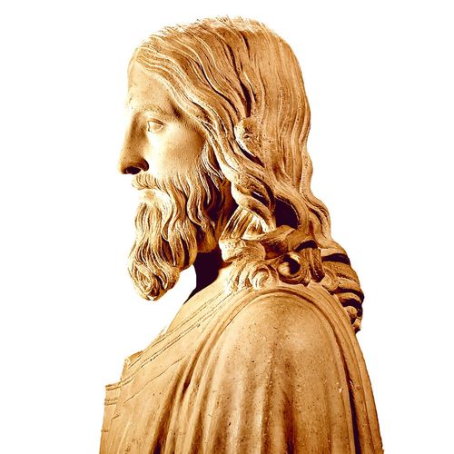 Vista de perfil de una estatua de Jesucristo.