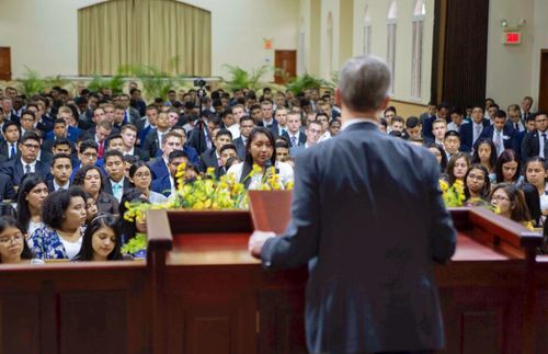 Elder Bednar speaking to missionaries