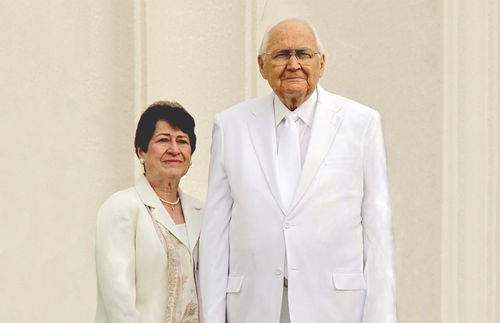 Elder and Sister Perry