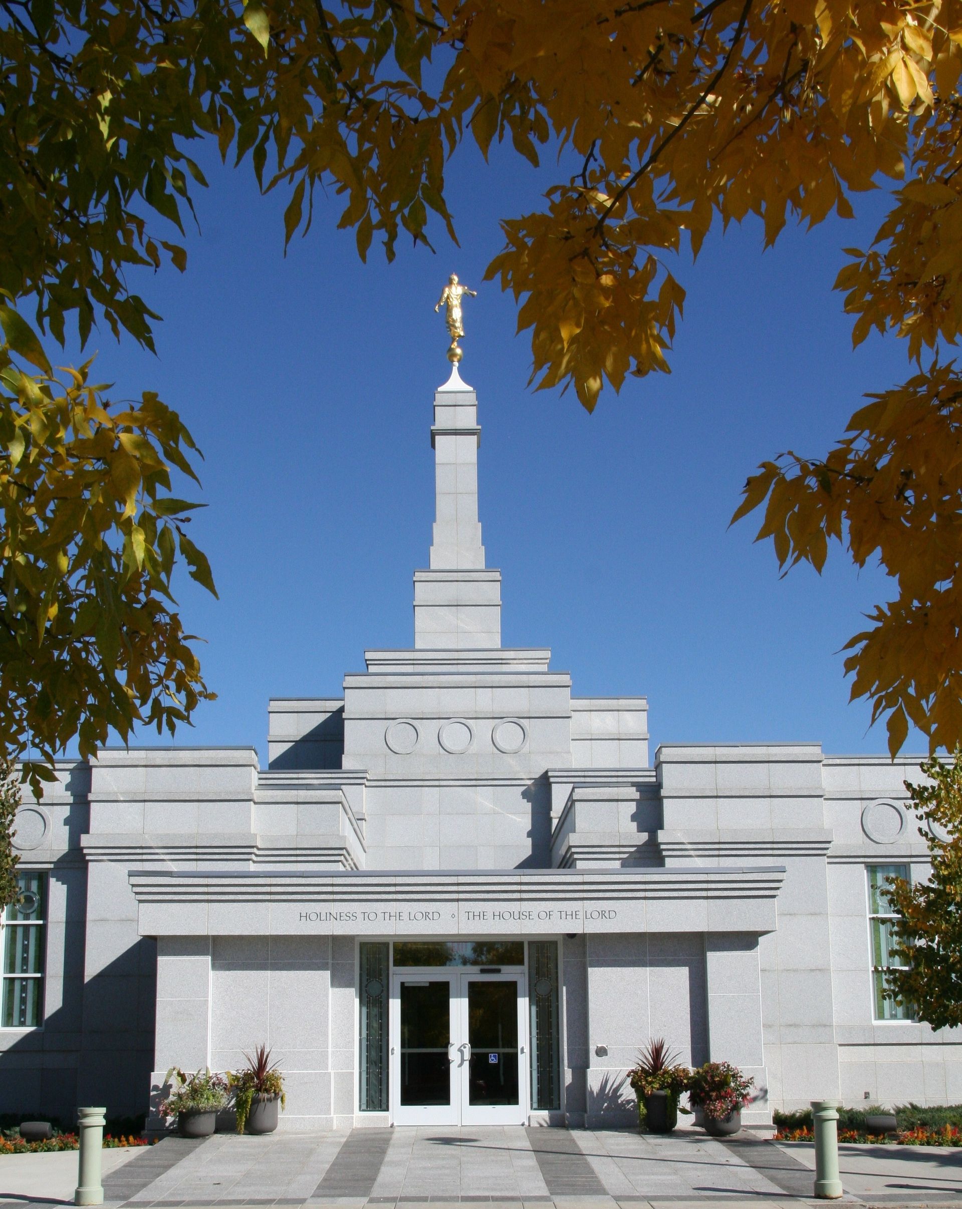 The Regina Saskatchewan Temple entrance, including scenery.