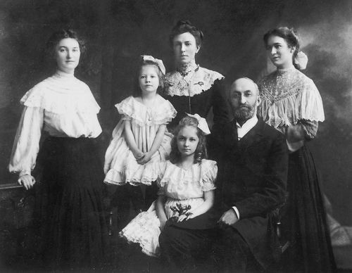 Grant family