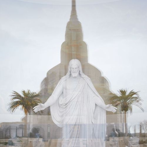 Christus statue in front of the Rome Italy Temple