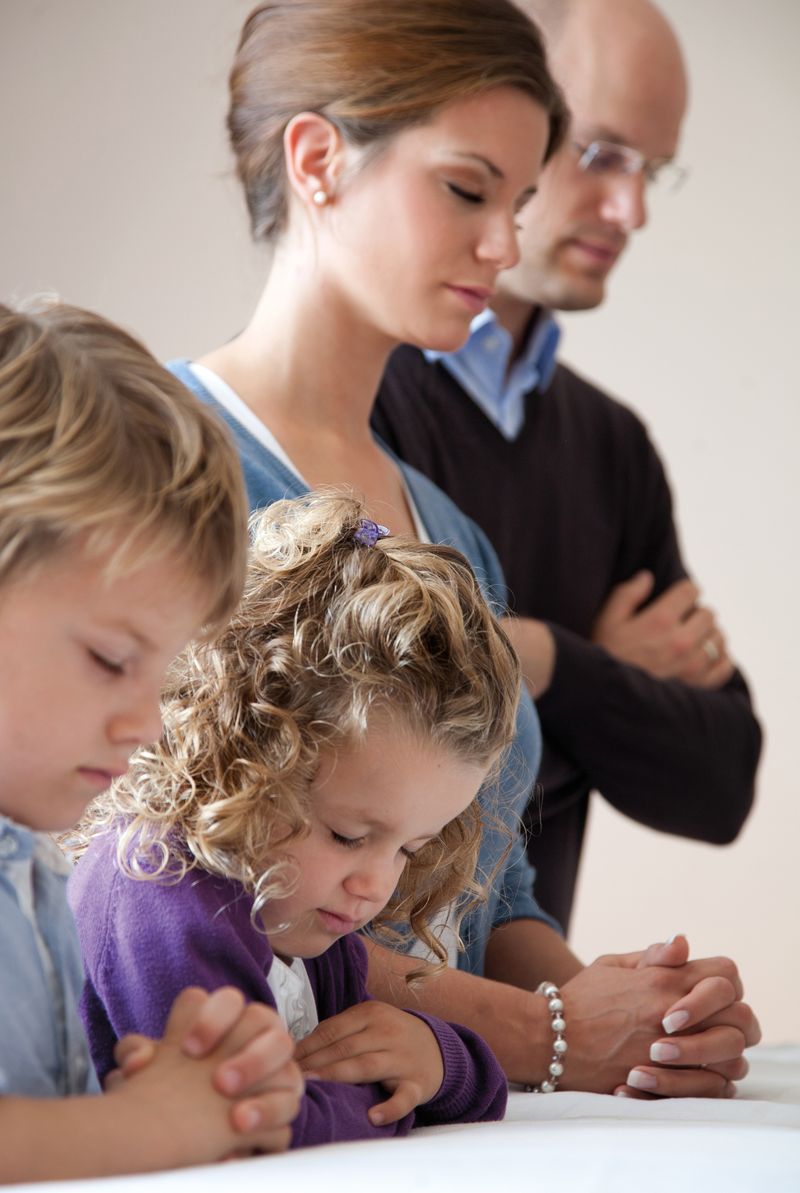 Parents And Children Pray