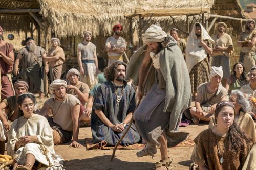 A disabled man joins the Nephites who have gathered to hear Jacob teach.