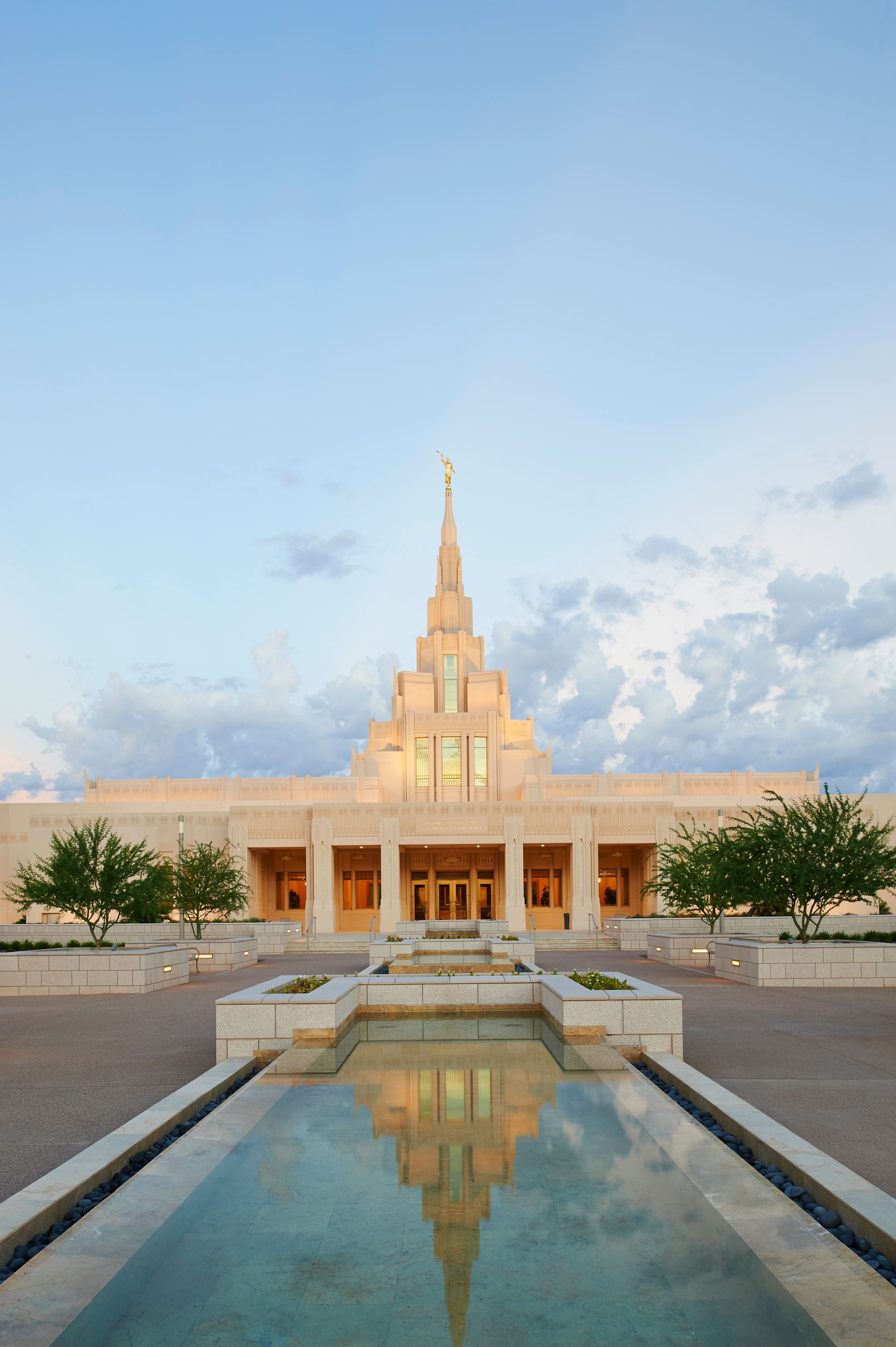 The Phoenix Arizona Temple entrance, including the water fountain.  