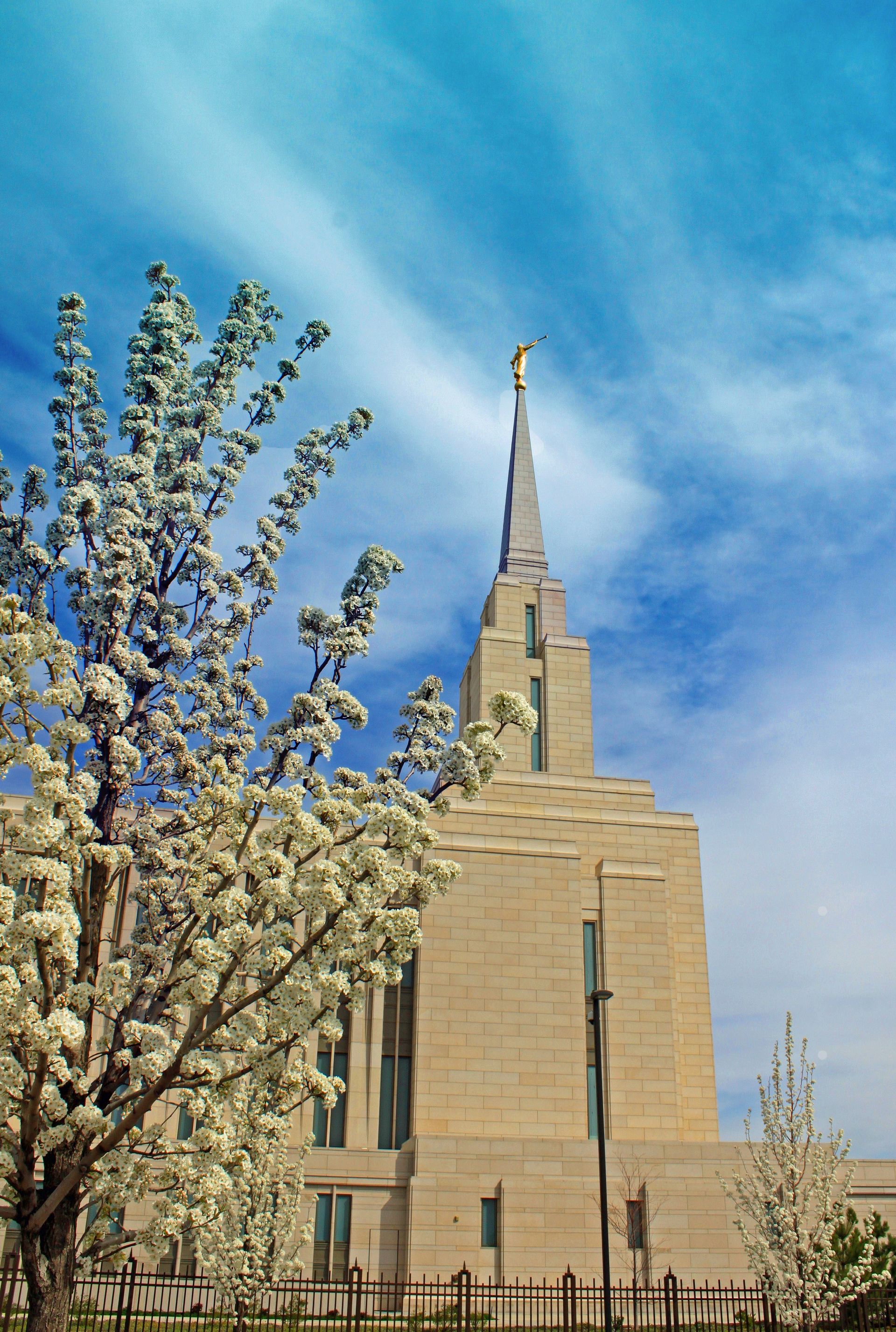 The Oquirrh Mountain Utah Temple spire, including scenery.