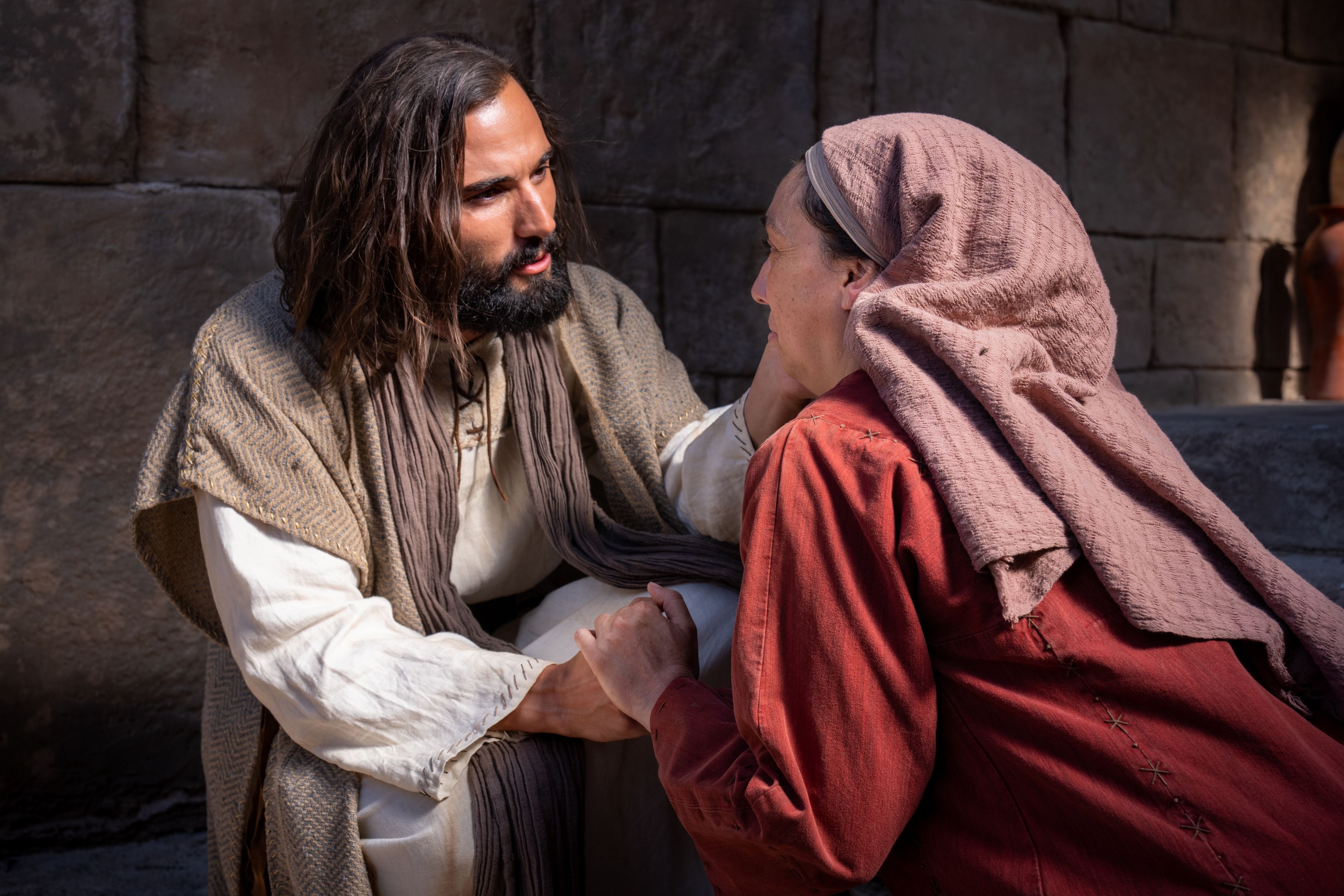 jesus healing woman with issue of blood