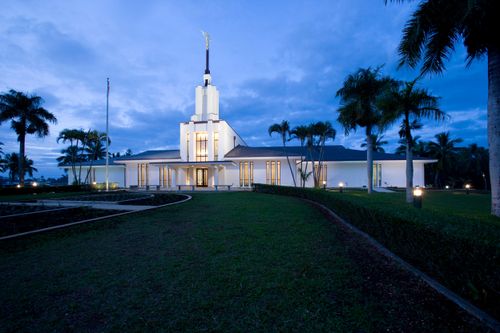 Nuku‘alofa Tonga Temple