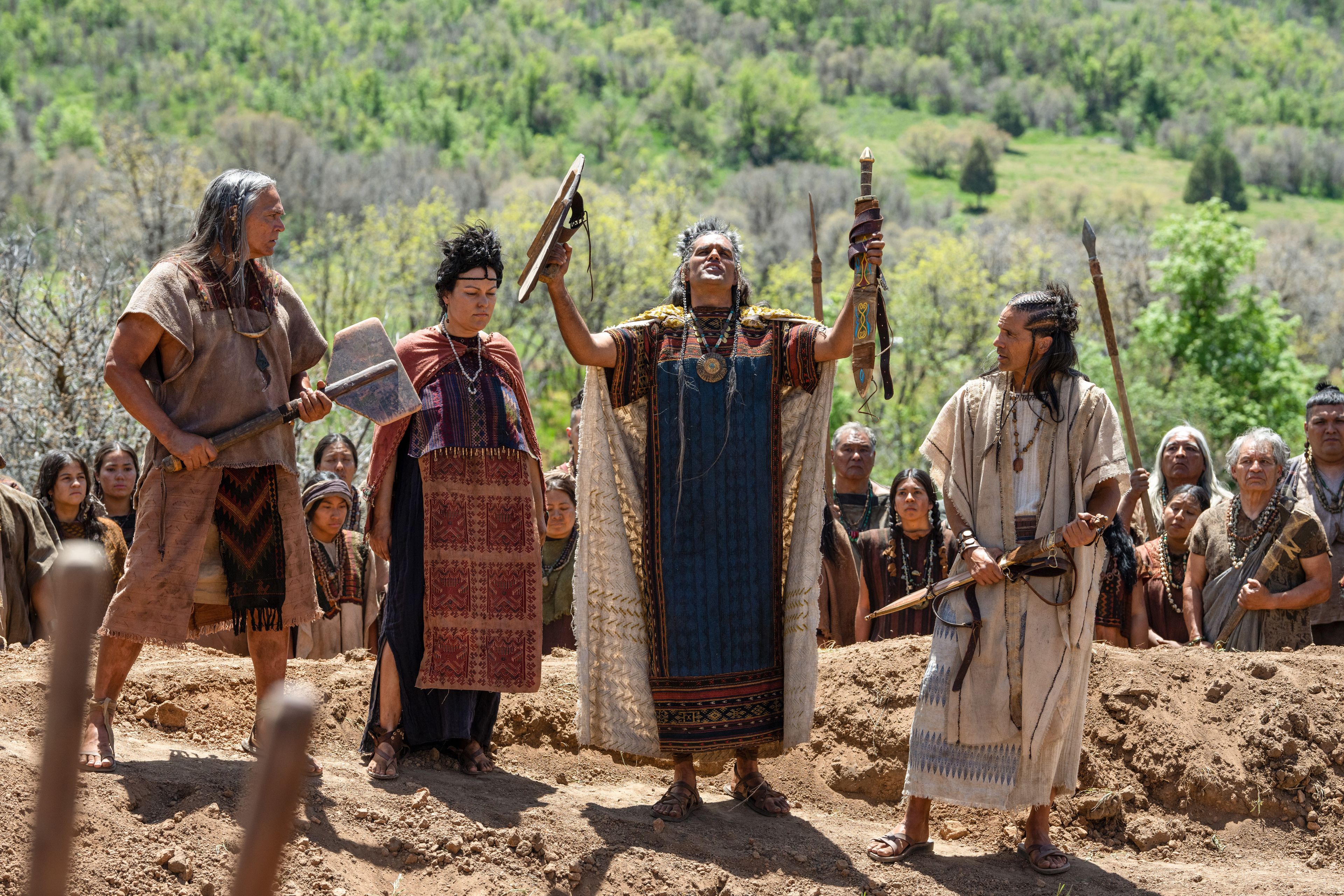 The people of Anti-Nephi-Lehi bury their weapons of war after making a covenant with the Lord.