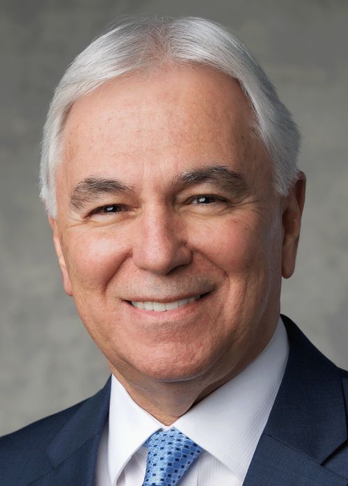 Elder Claudio R. M. Costa