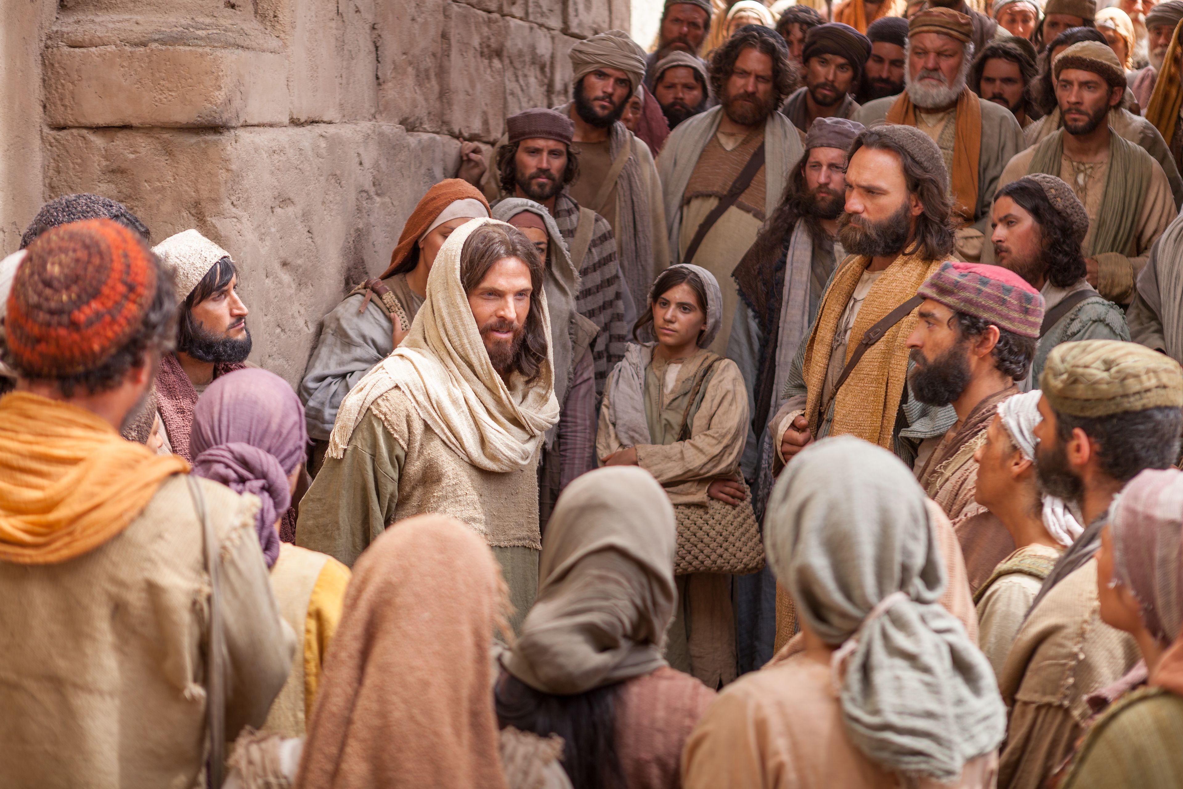 Christ teaches His gospel as disciples follow Him.