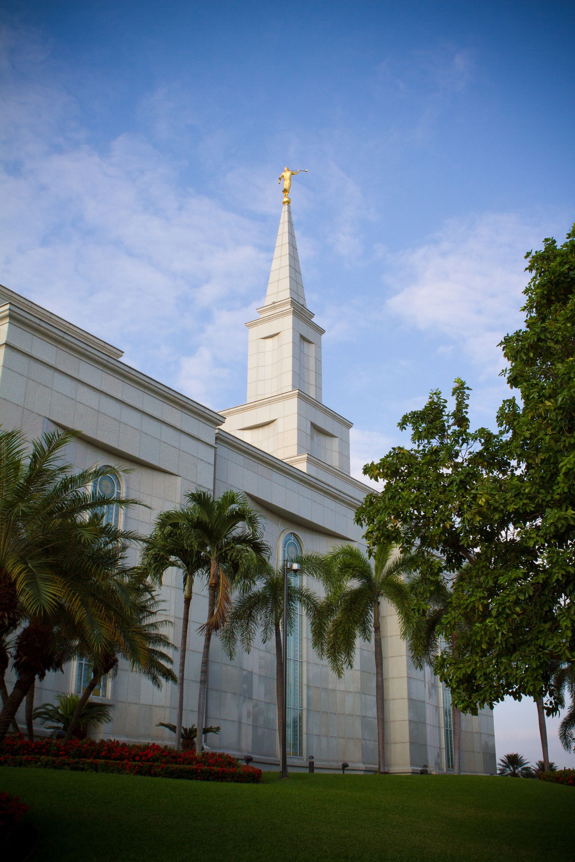 A side view of the Guayaquil Ecuador Temple with its spire.