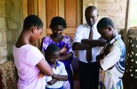 family praying