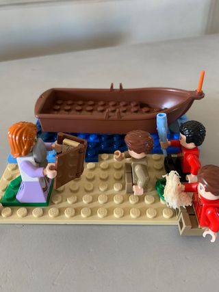 Legos are being used to portray a scene from the scriptures.