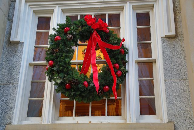 The Lion House: Christmas Wreath