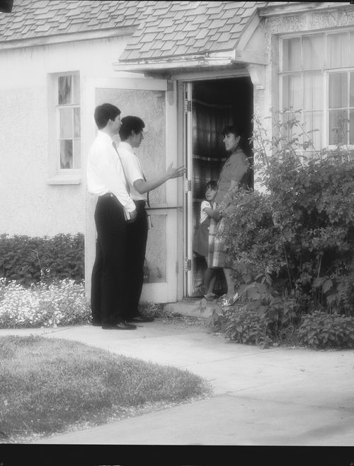 missionaries sharing the gospel