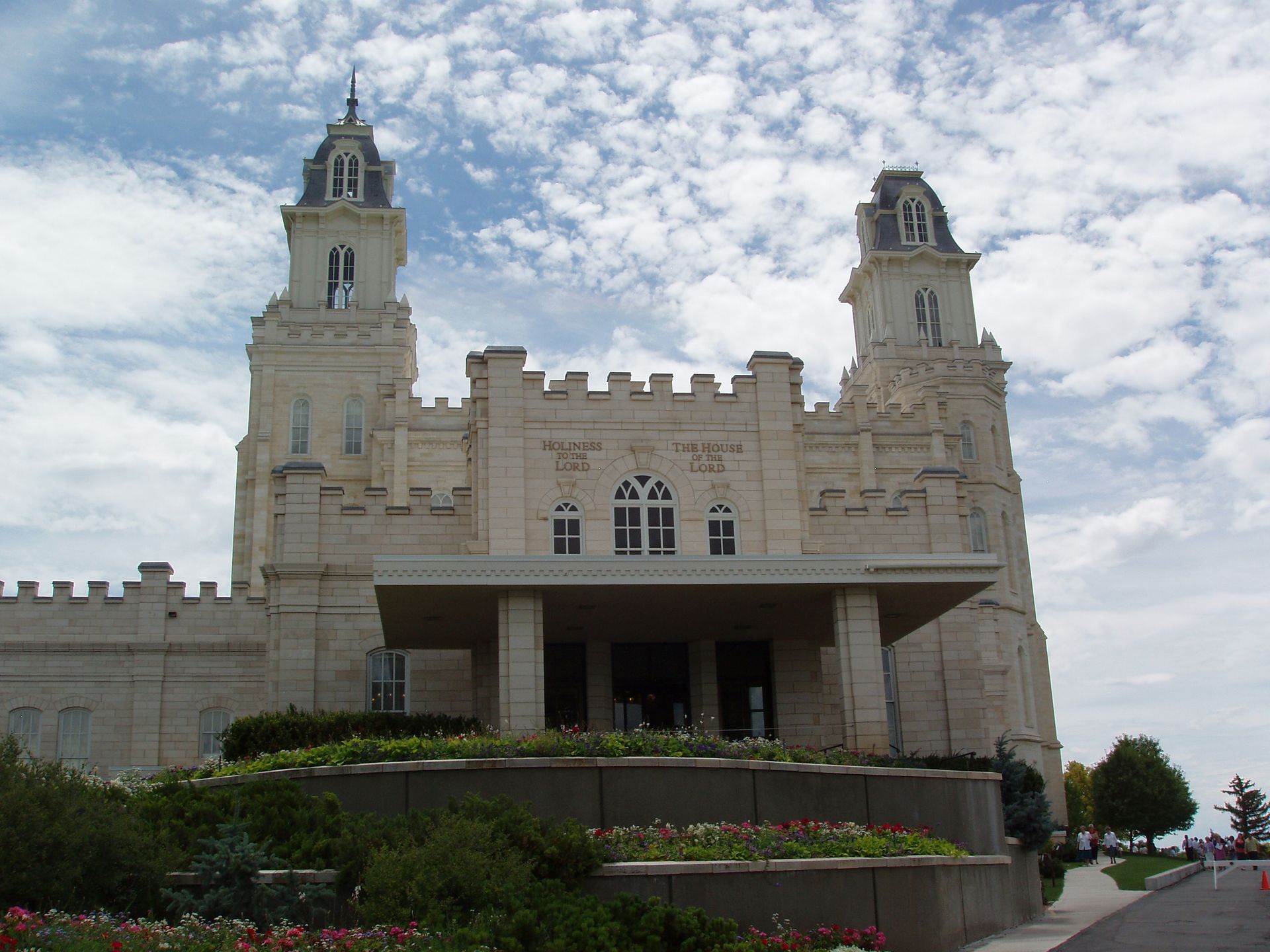 The Manti Utah Temple entrance, including scenery.