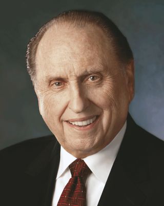 Official portrait of President Thomas S. Monson, 2008.