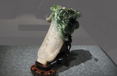 A cabbage sculpted out of jade.