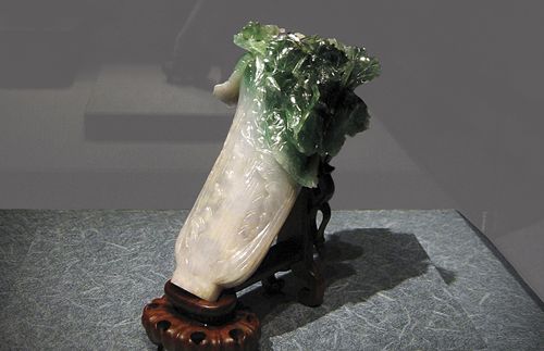cabbage sculpture