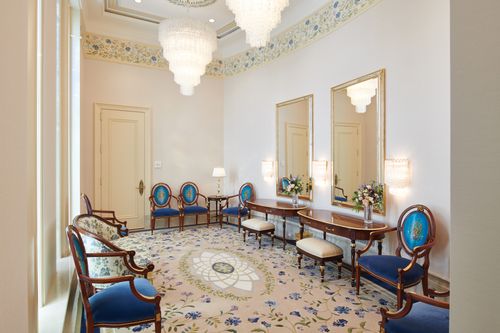 The brides’ room in the Rome Italy Temple.