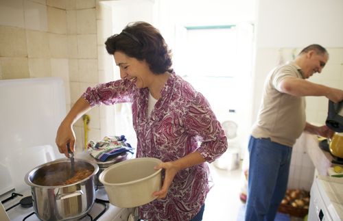 couple cooking in the kitchen