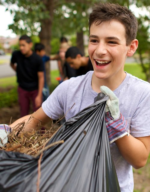 youth doing service